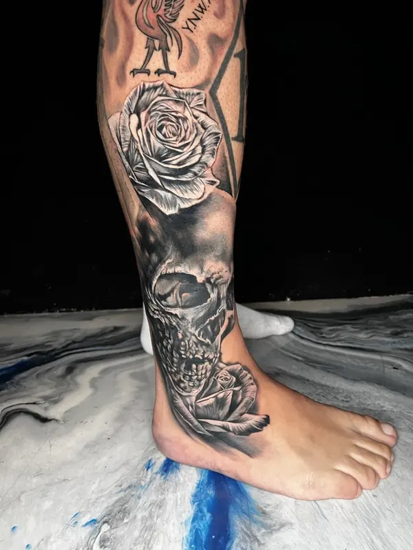 Cover-up tattoo by Gwen — Pattaya tattoo studio, photo 20