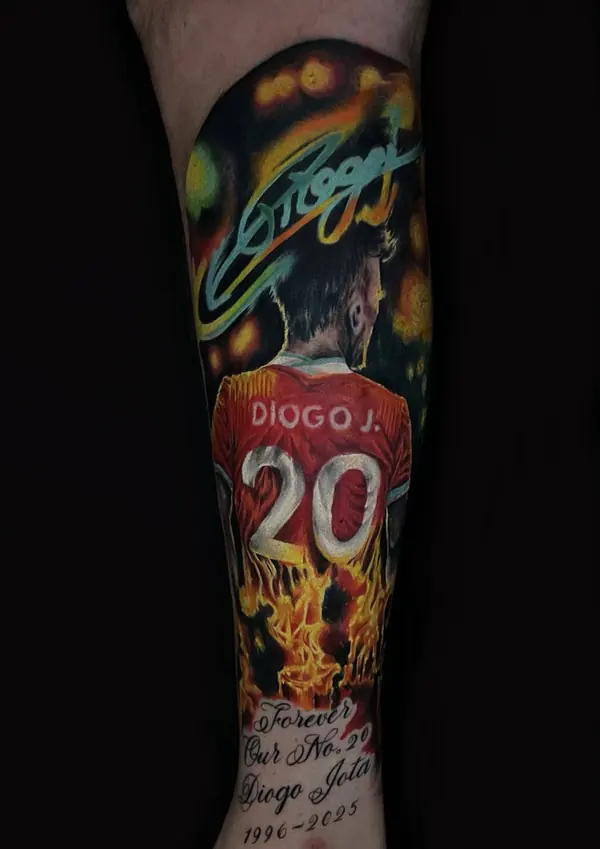 Custom tattoo by Gwen — Pattaya tattoo studio, photo 36