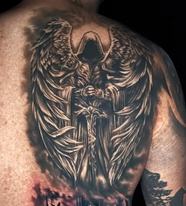 Healed tattoo by Gwen — Pattaya tattoo studio, photo 1