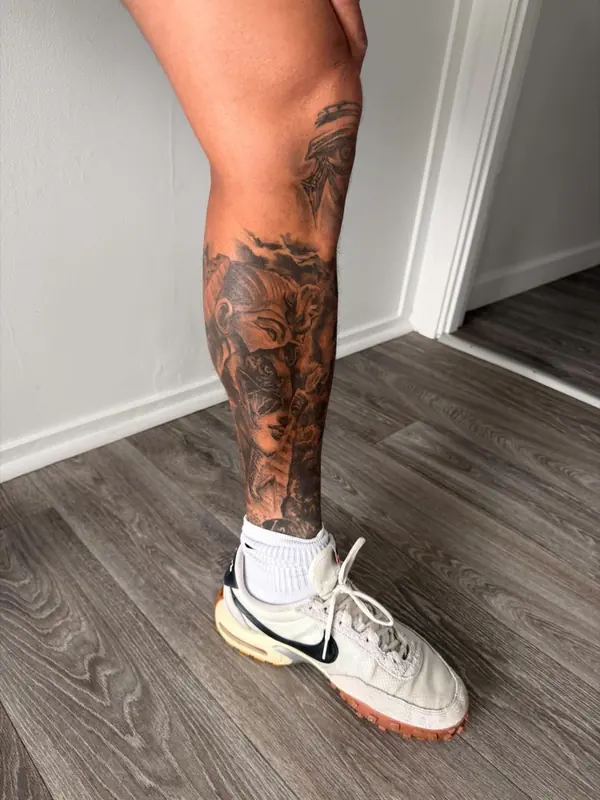 Healed tattoo by Gwen — Pattaya tattoo studio, photo 6