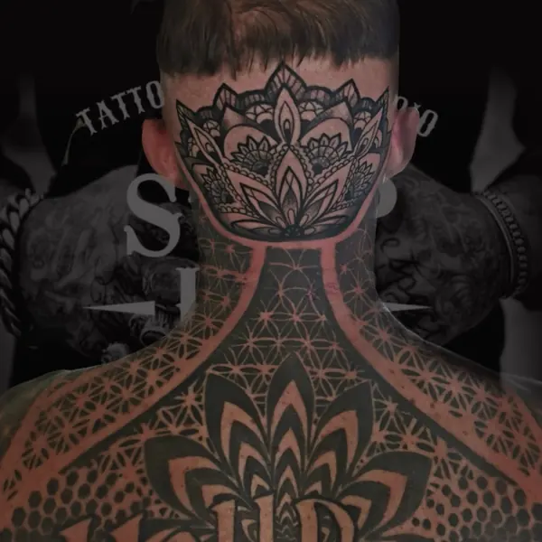 Mandala and geometric tattoo by Gwen — Pattaya tattoo studio, photo 8